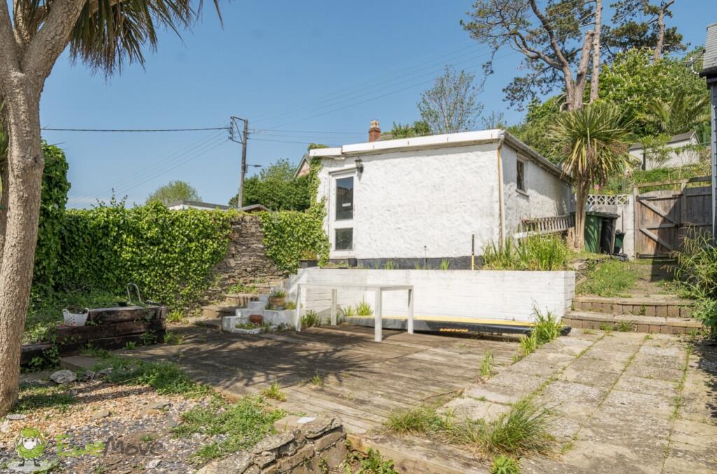 4fe2c400-8299-4ccc-9292-0e8a2e2e2c41