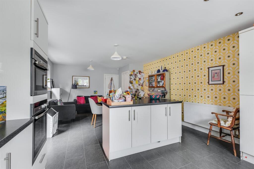 Kitchen Diner_3.jpeg