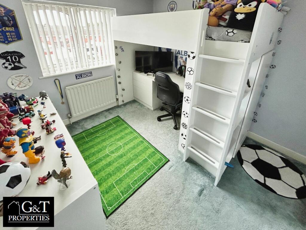 2ND BEDROOM