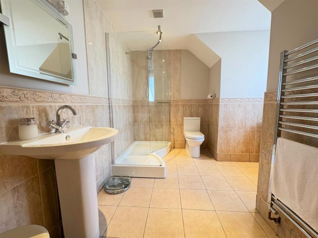 Ensuite Shower Room