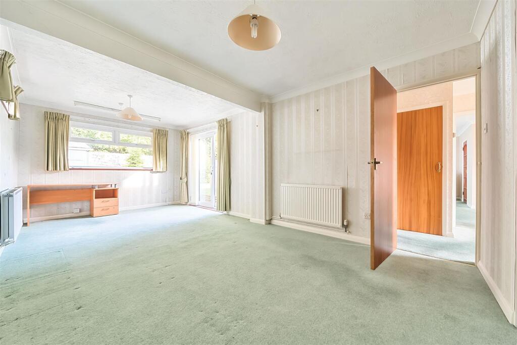 Bradstow Way 2 Bedroom Bungalow Broadstairs - Bedr