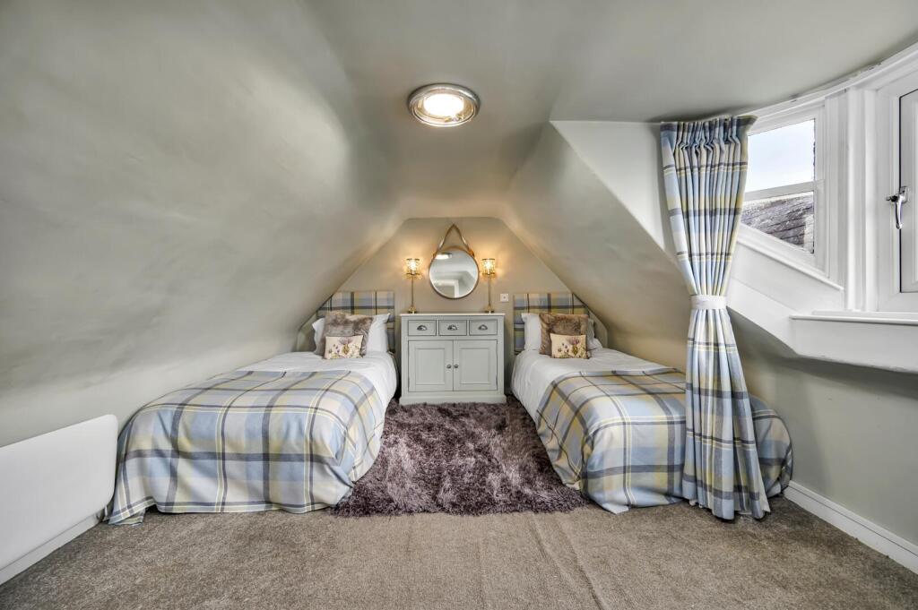 Bedroom 6