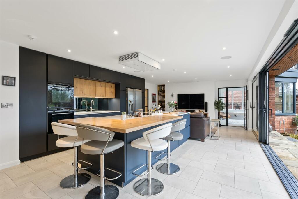 35 Park Avenue, Solihull_64.jpg