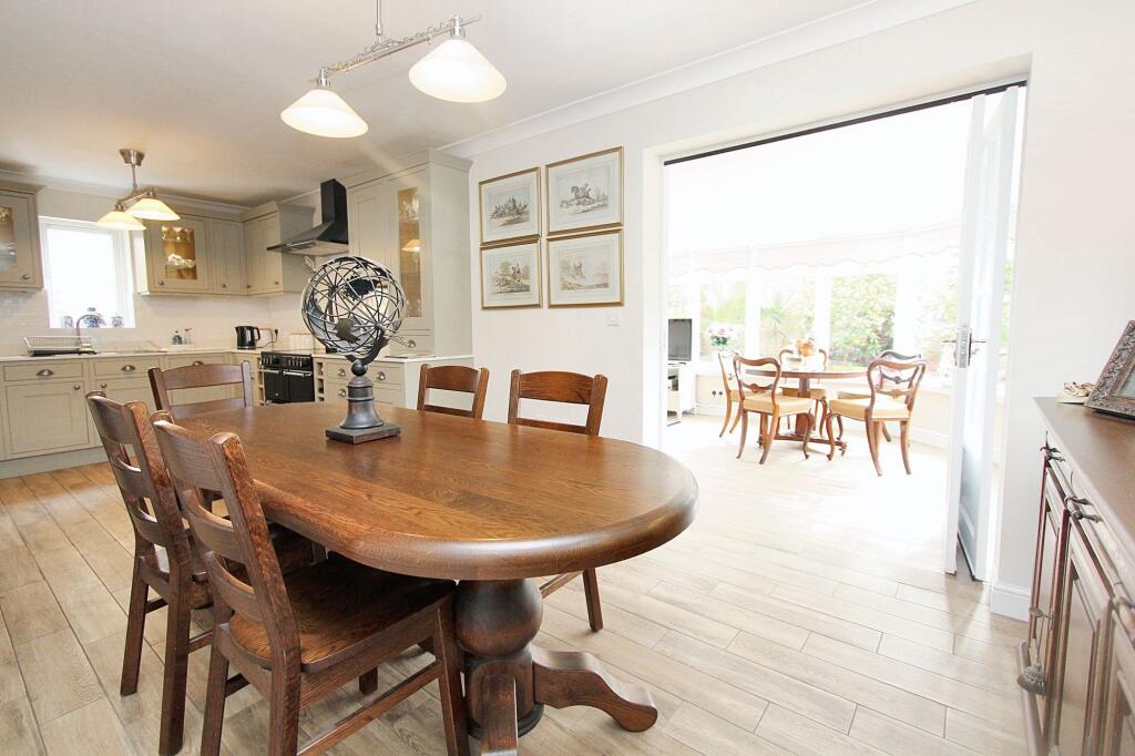 Kitchen Breakfast Room