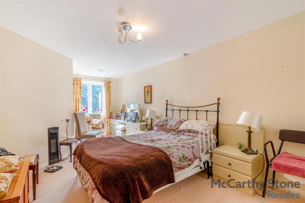 8643282-interior14.jpg