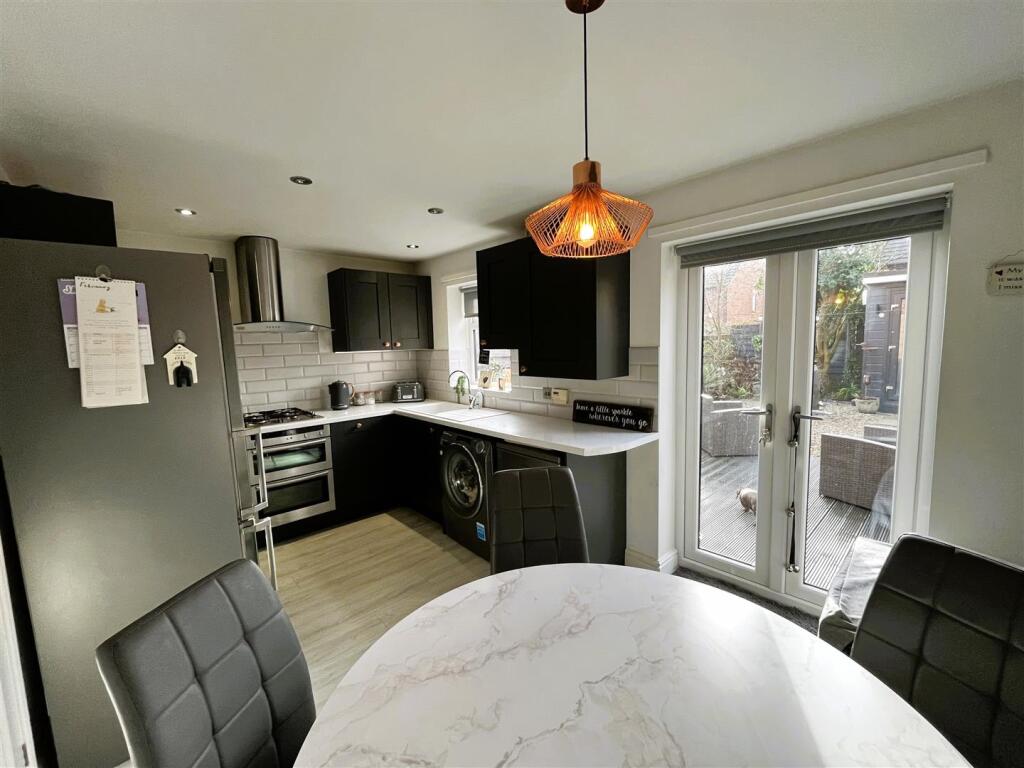 Kitchen Diner