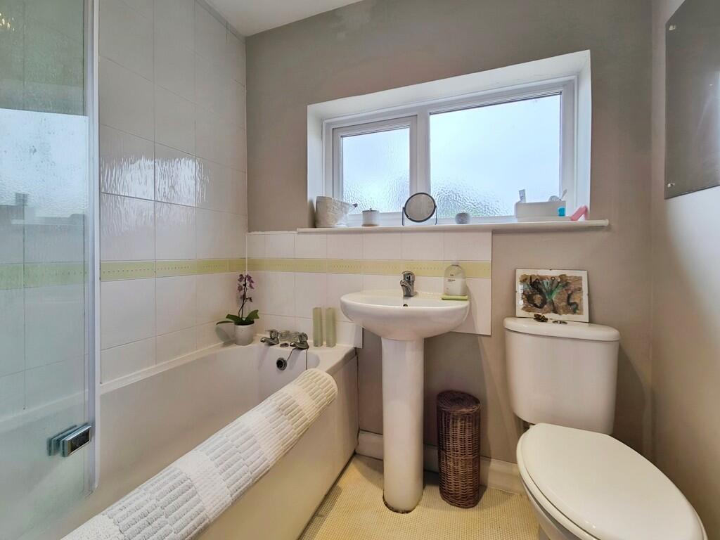 ac2f3158-10000340...