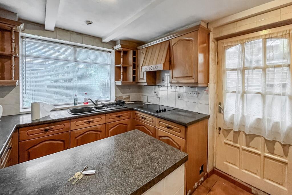 158 Dunley Drive, Croydon, Surrey, CR0 0RE