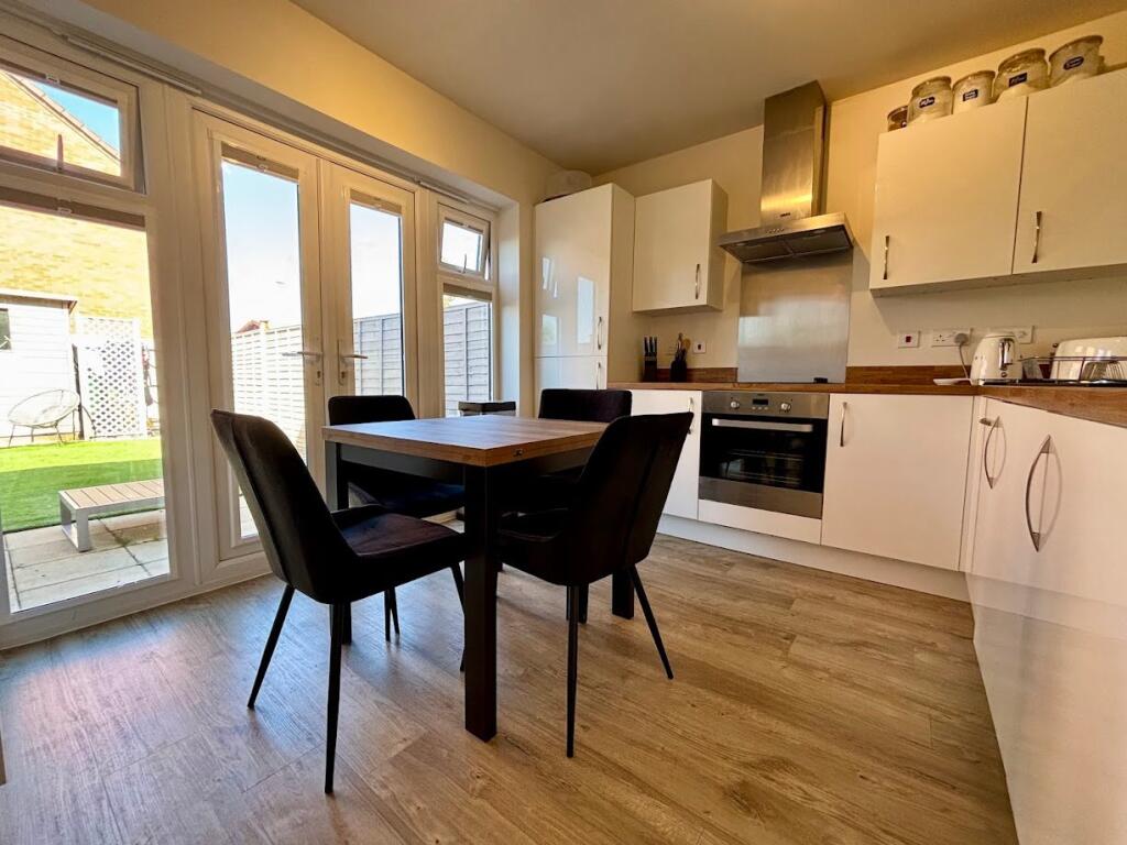 Kitchen / Diner