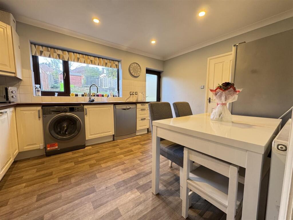 IMG_1649 (Large).JPG