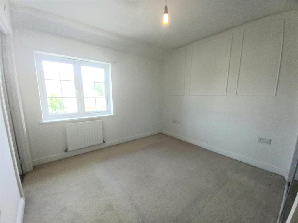 22 Bailey Mas Bed.jpg