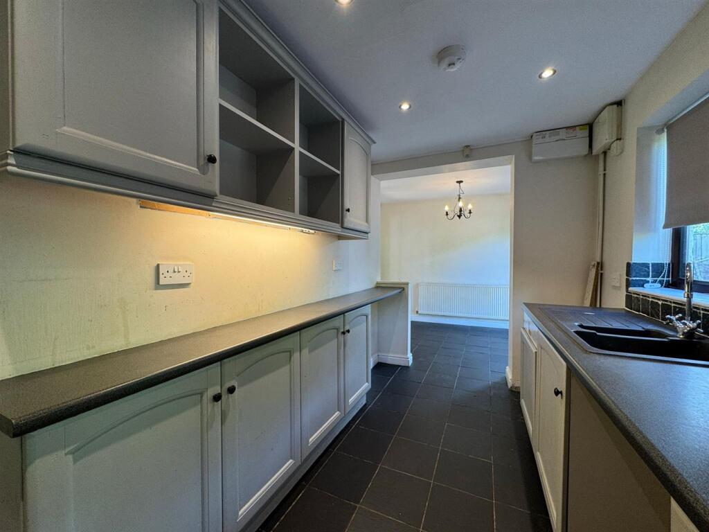 WhatsApp Image 2025-06-02 at 13.51.33 (4).jpeg