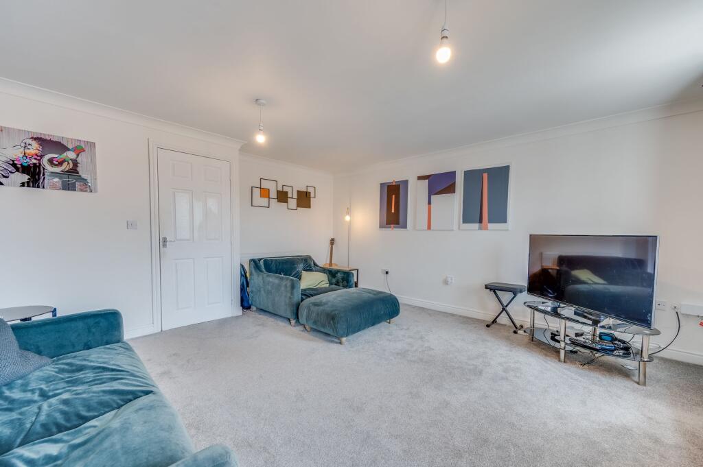 KITCHEN, DINER AND LIVING ROOM
