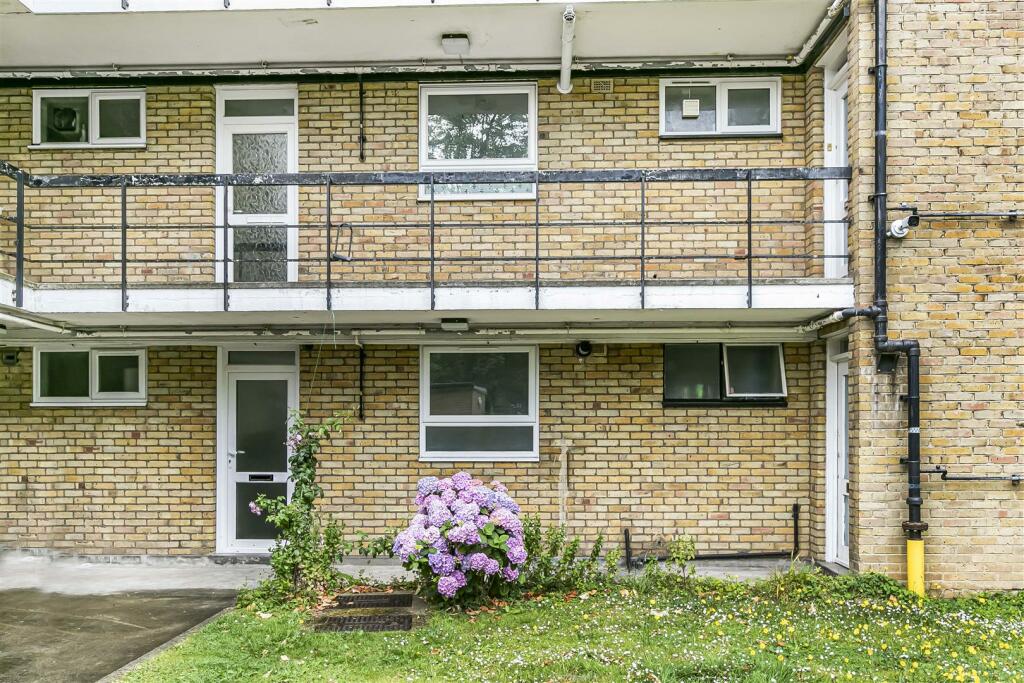 Harrington Court-8.JPG