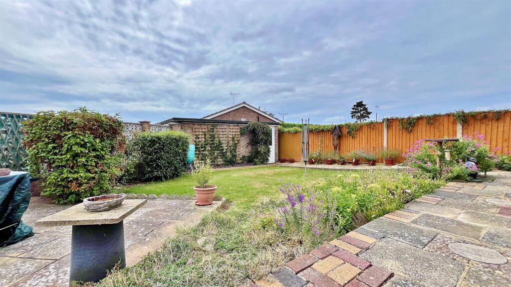 Outside - Rear