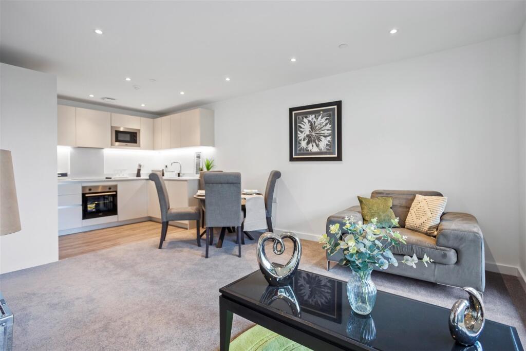 Kitchen/Living/Diner