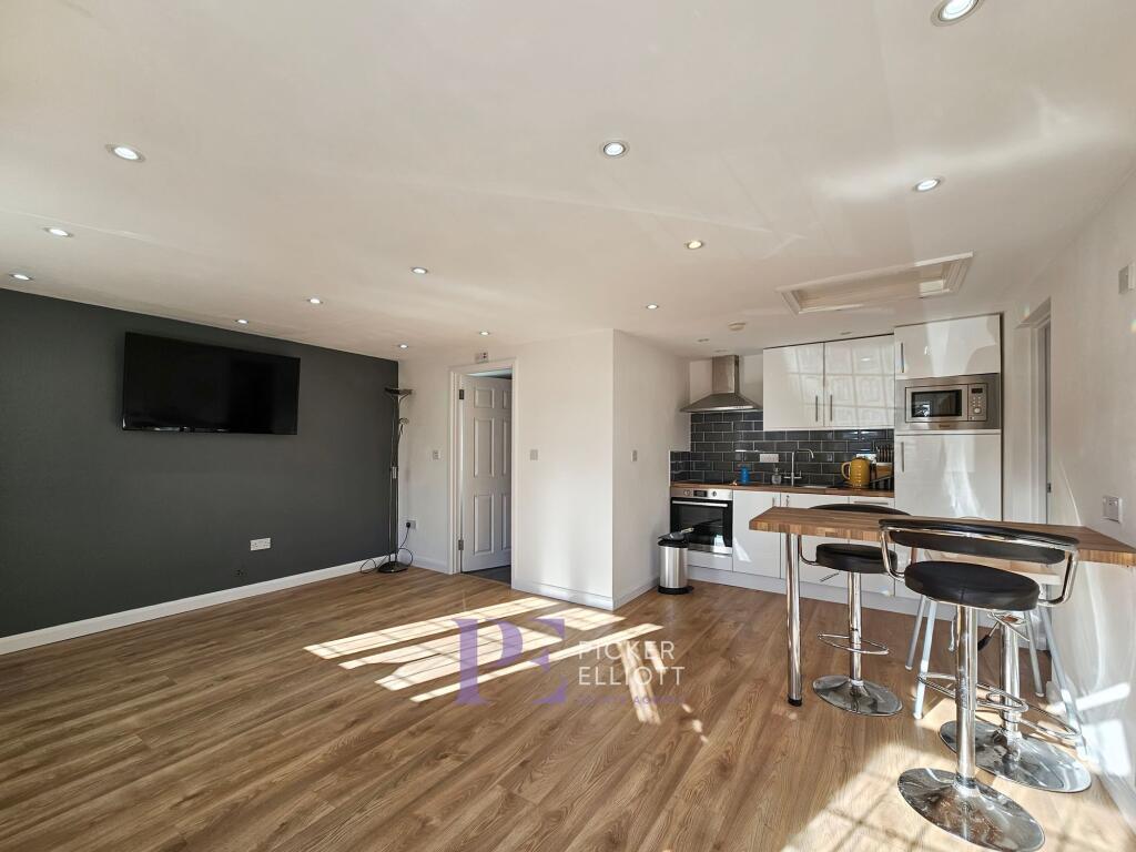 Annexe, living/ kitchen dining room