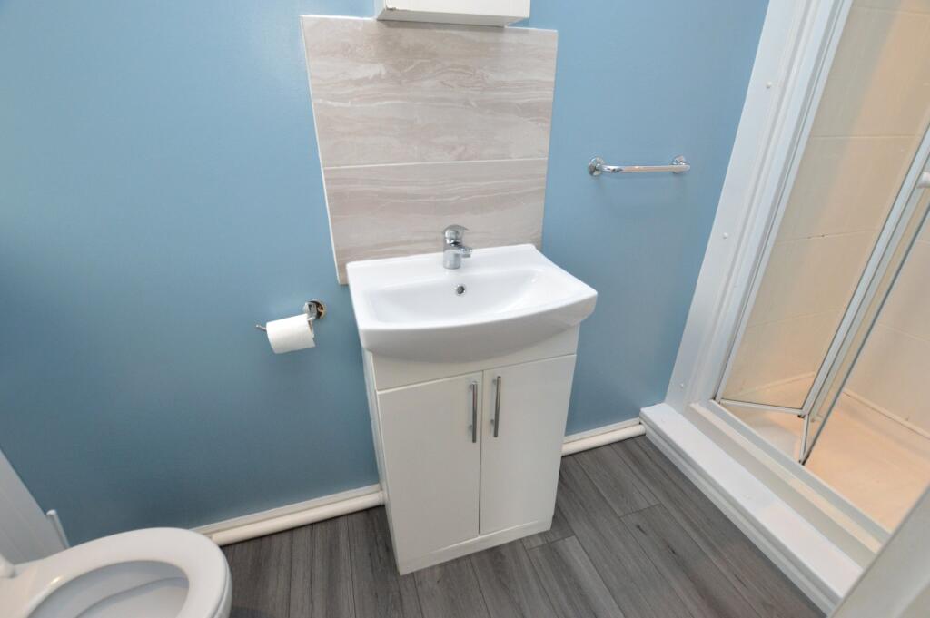 Shower Room (Flat)
