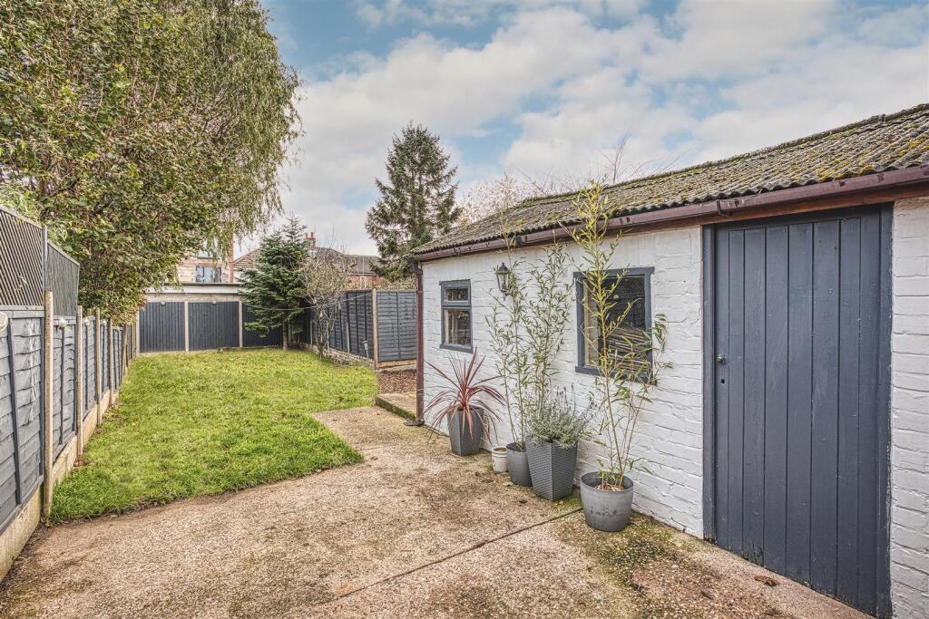 2025-11-26 15.41.30-1_HDR.jpg