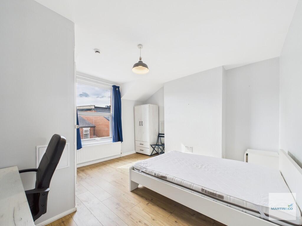 CAM03394G0-PR0360...