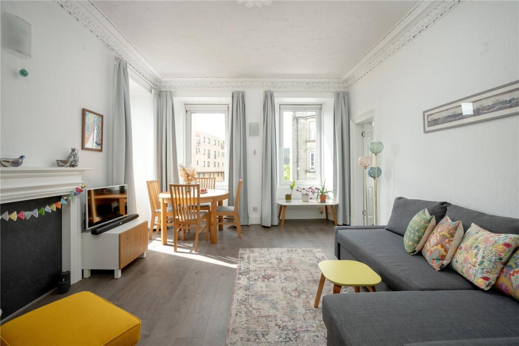 Earlston Place 4