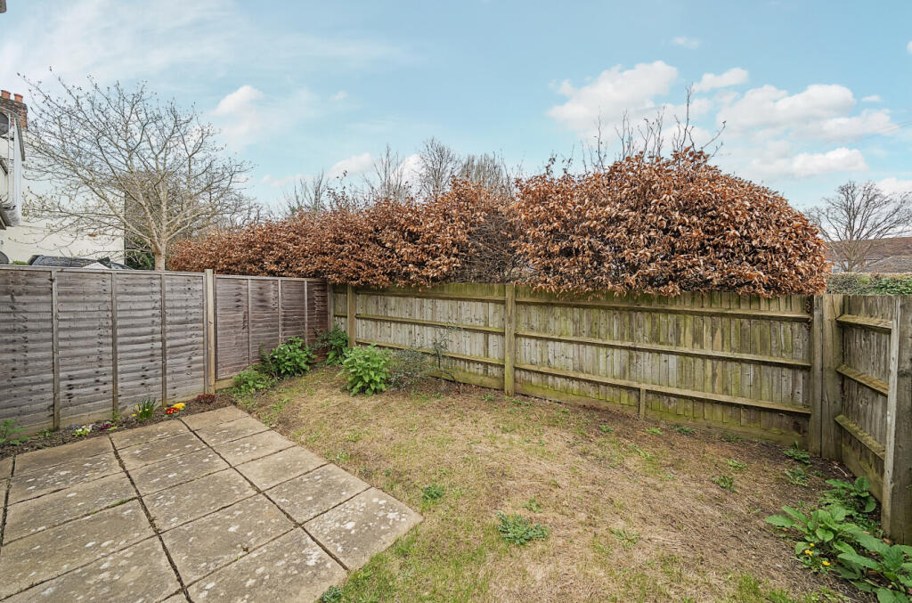 South Facing Garden