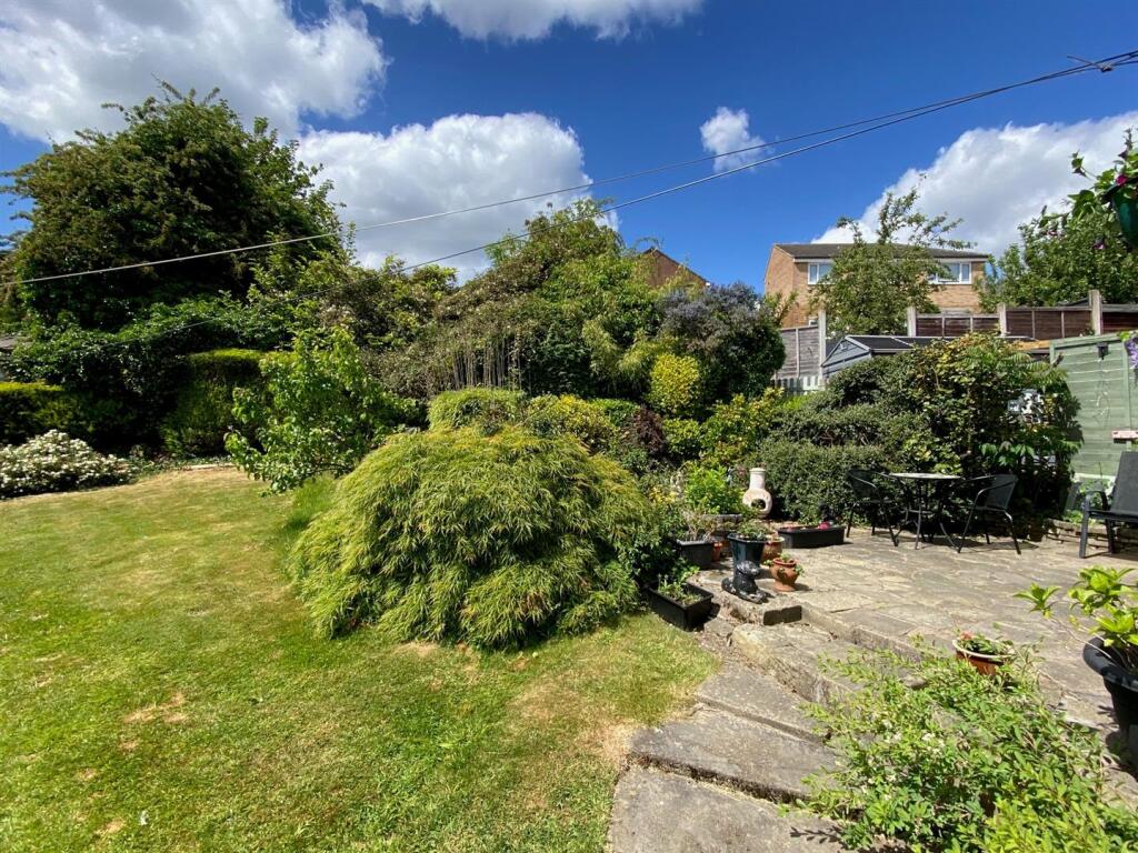 Bramleys Estate Agents - Park Lea - Bradley (2).jp