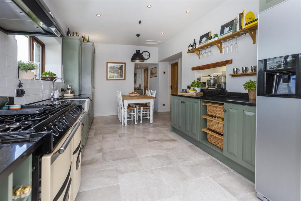 Dining Kitchen