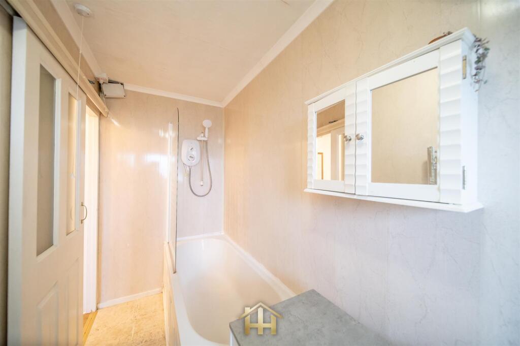 14F BAYVIEW RD 120225 EDIT (21 of 40).jpg