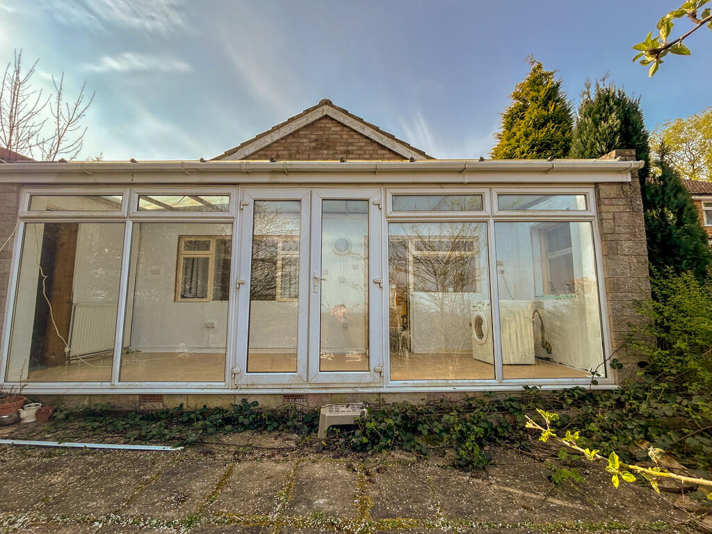 garden - rear of ...