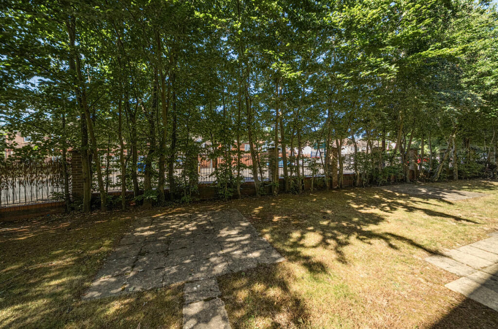 1319637-17-686cda...