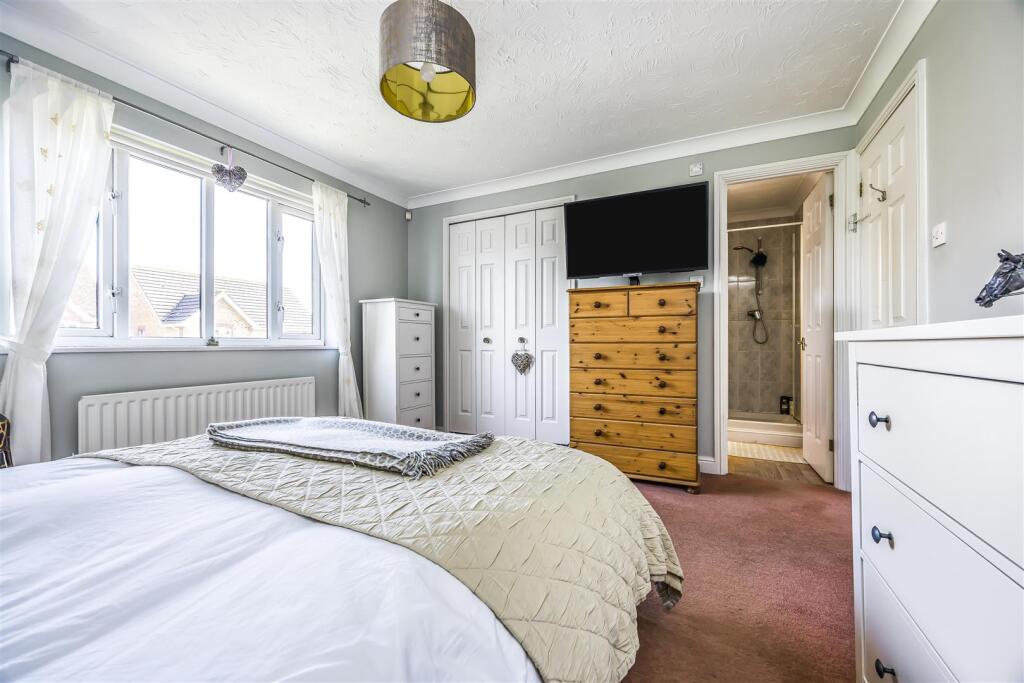 22 Fraser Gardens, Southbourne-PorticoMarketing-Ne