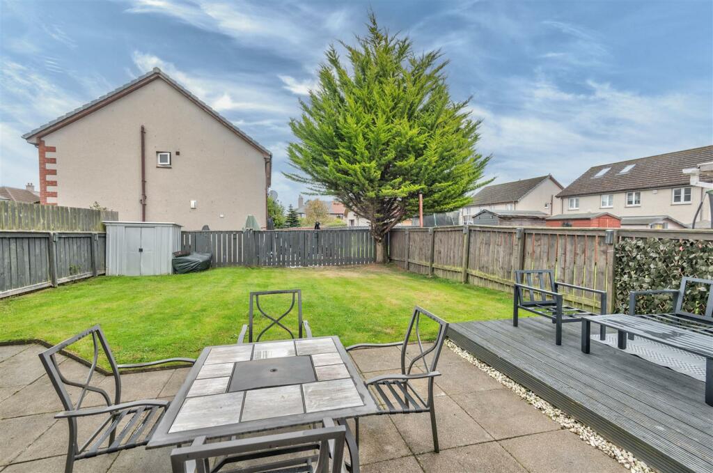 5E Ambleside Avenue Dundee-9.jpg