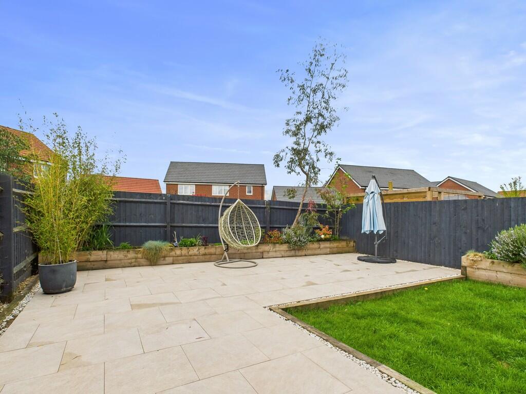 CAM03582G0-PR0094...