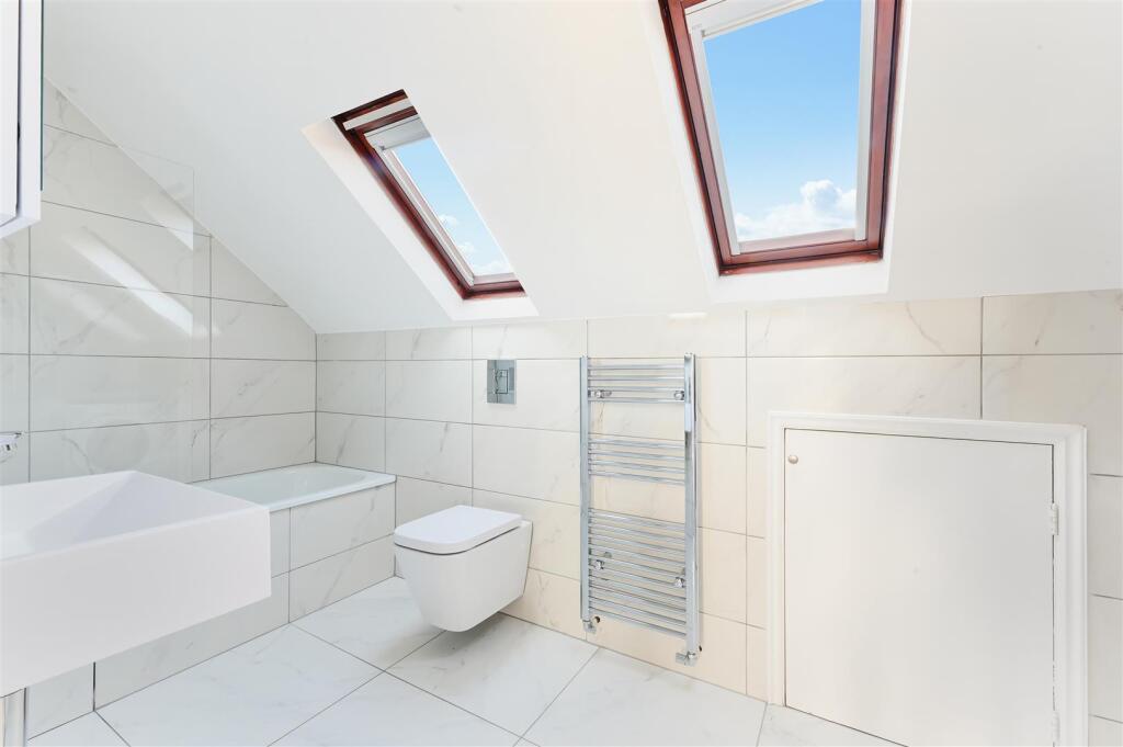 FARRIERS ROAD, 113 TPA EPSOM S- (7).jpg