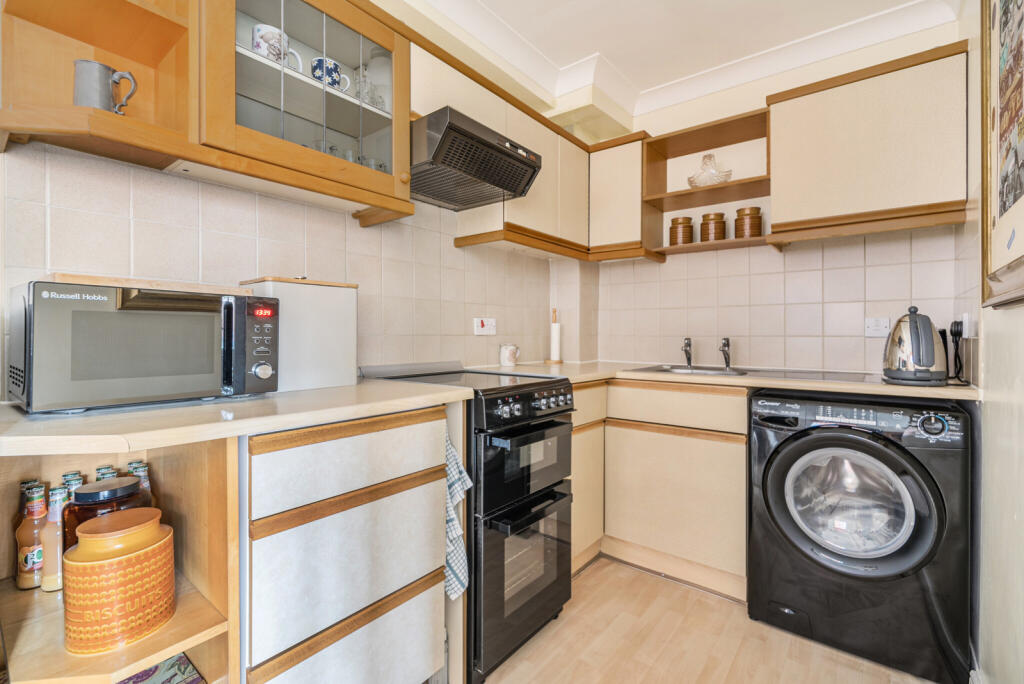 1330039-17-688234...