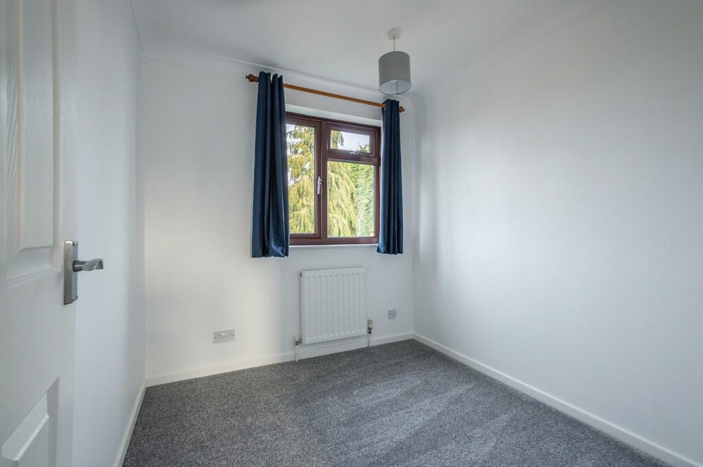 22 Icknield Close...
