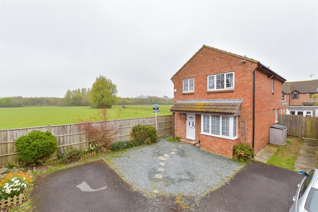 Driveway/Parking