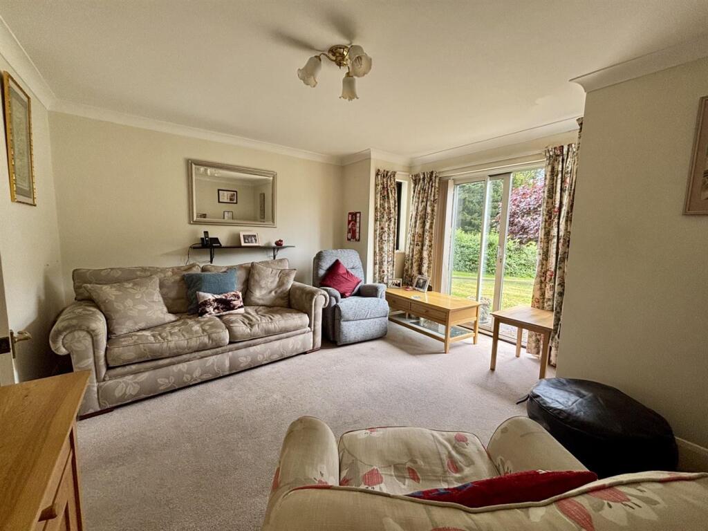 Living room.jpg