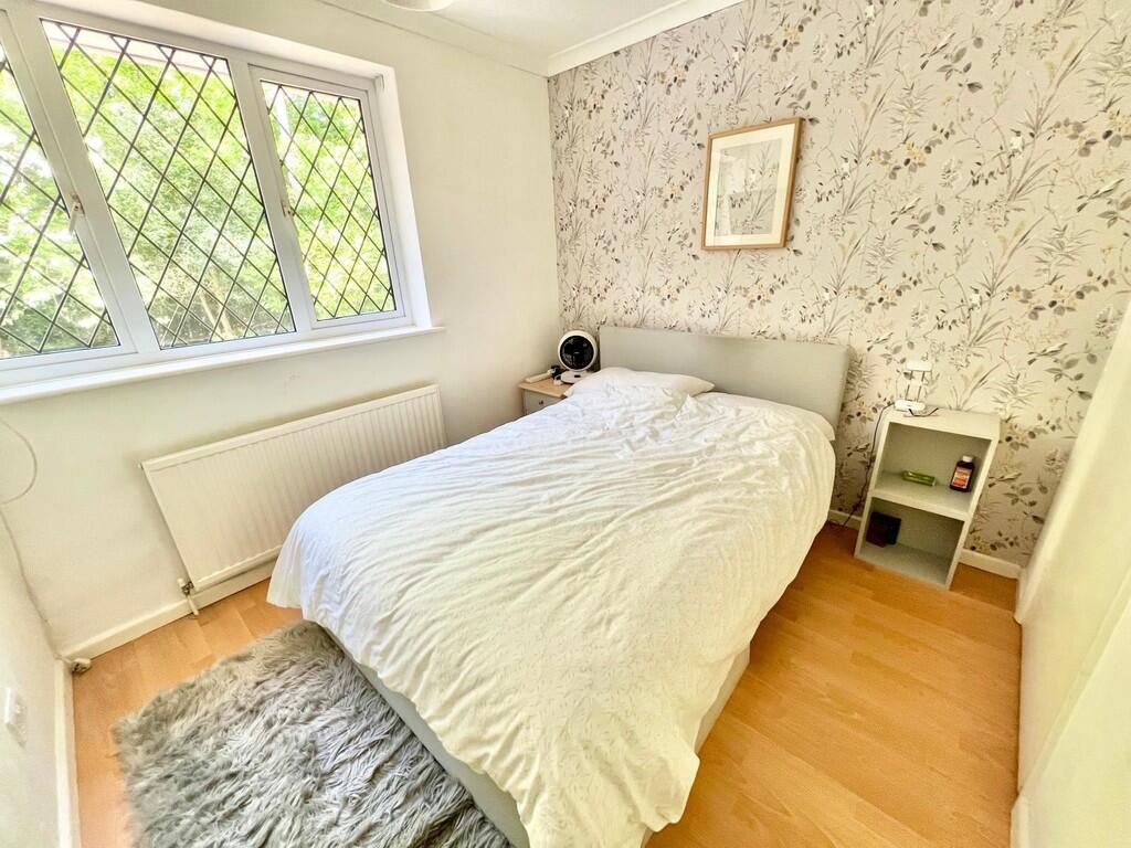 IMG-20250508-WA00...