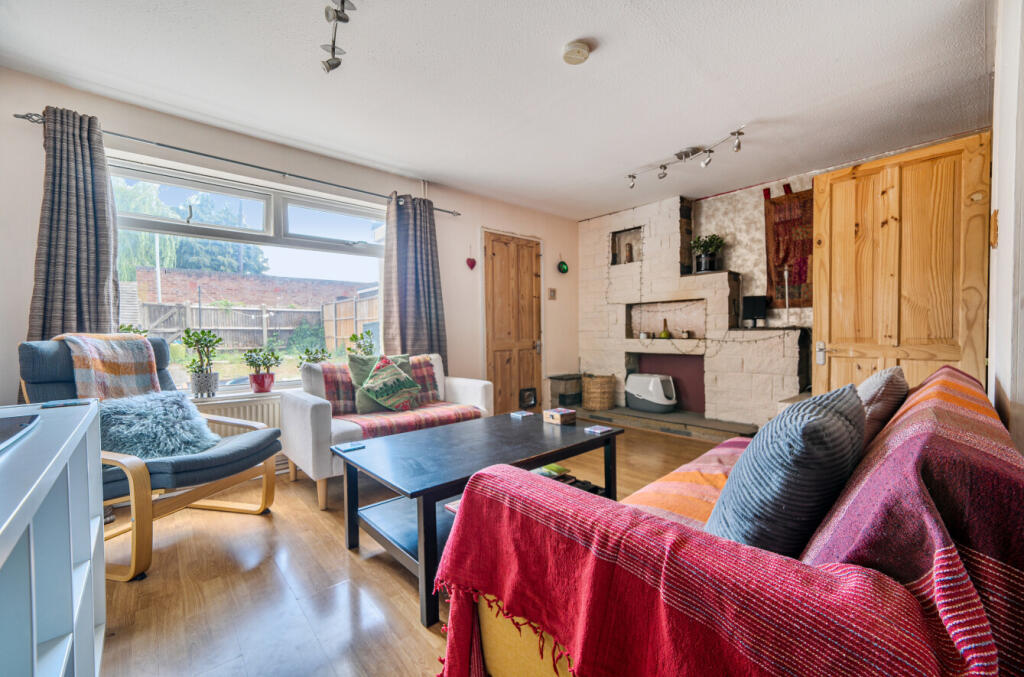 1312217-12-685ab2...