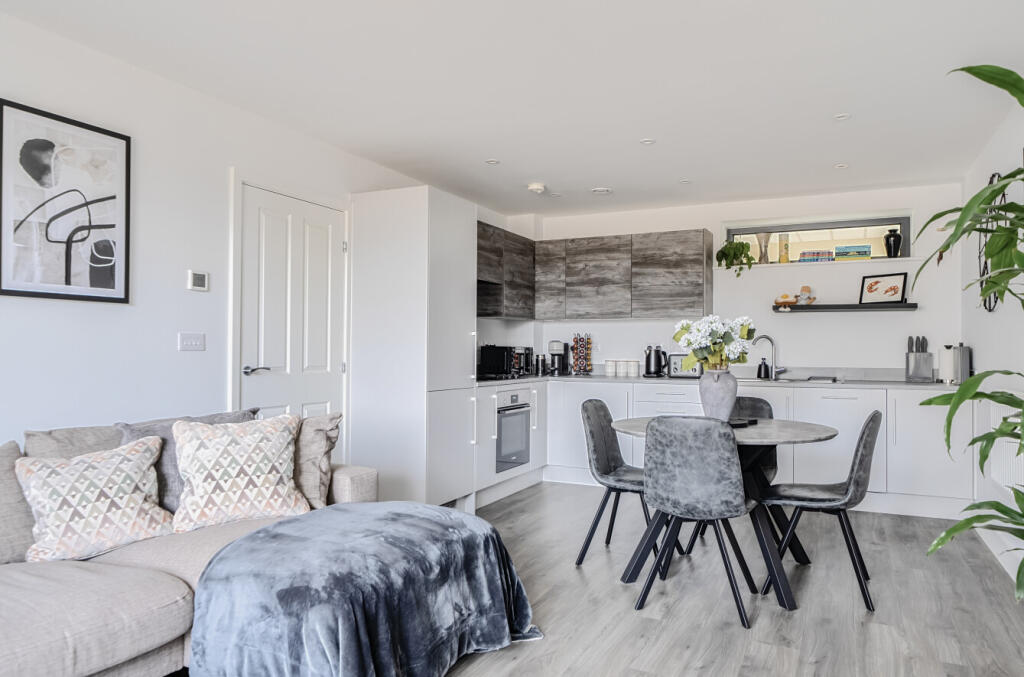 1311449-14-685168...