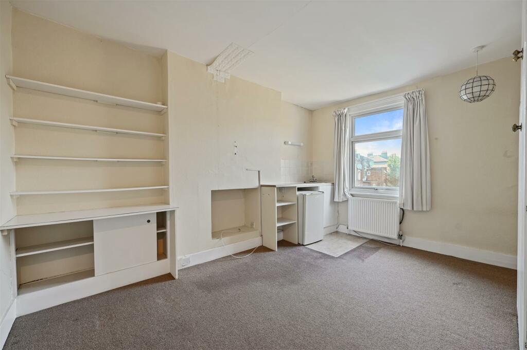 FB - Sterndale Road - BedroomA3 (1).JPG