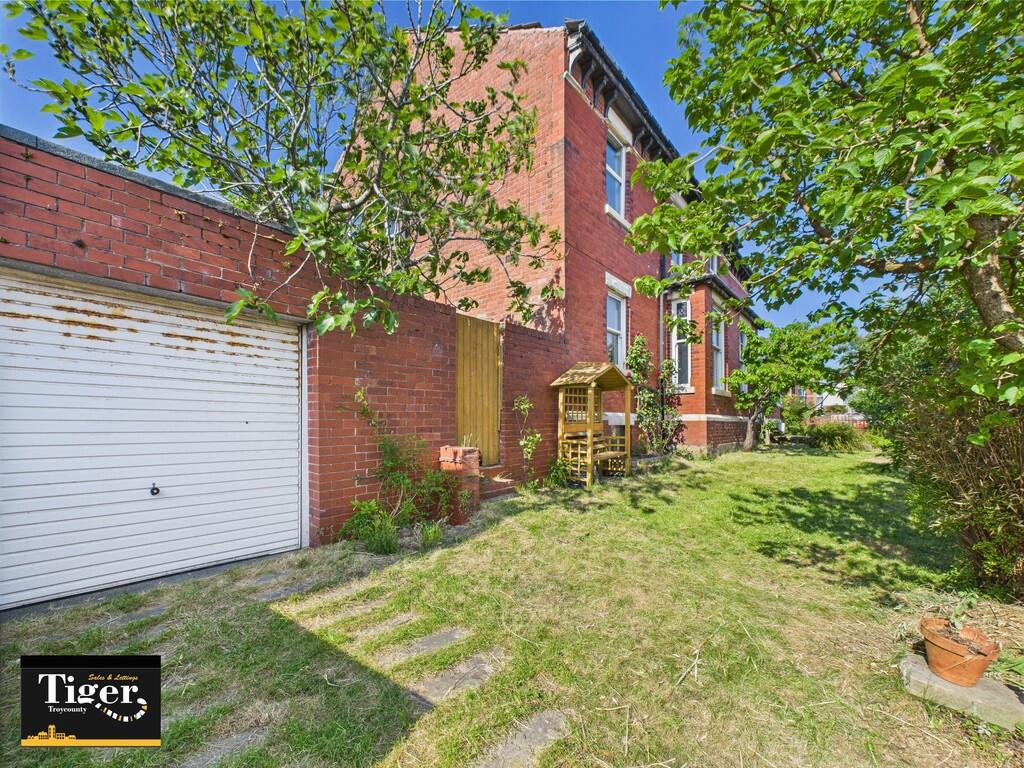 CAM03440G0-PR0320...