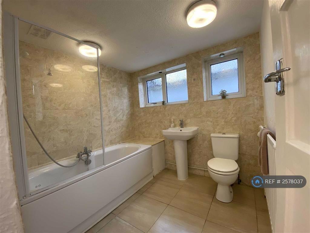 Bathroom From Kitchen Entrance