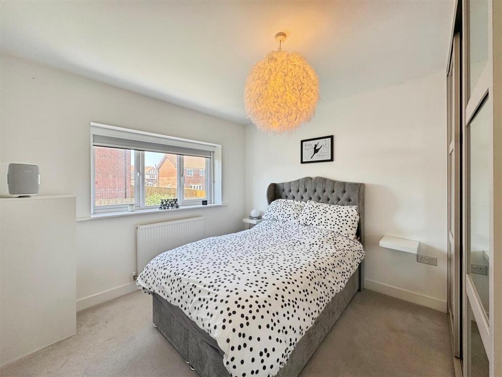 aea70c92--4AB2-8D51-47A441C4DD17-18337-000008D65B9