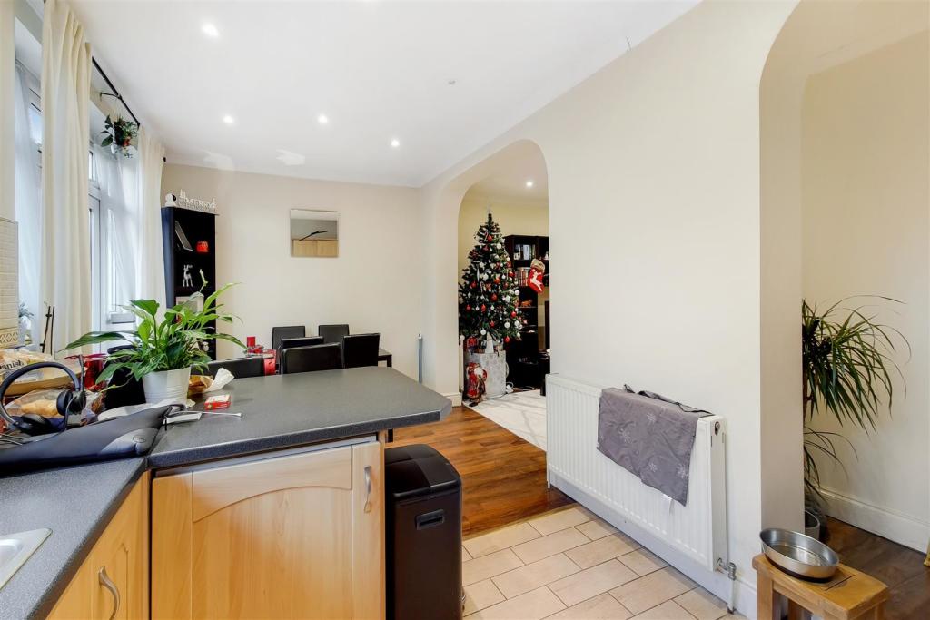 Kitchen Dining Room.jpg