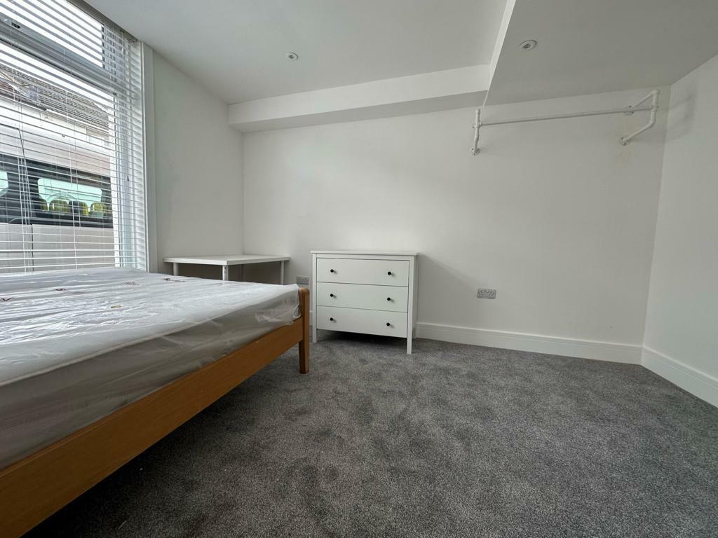 7B 2023 Bed 1.jpg