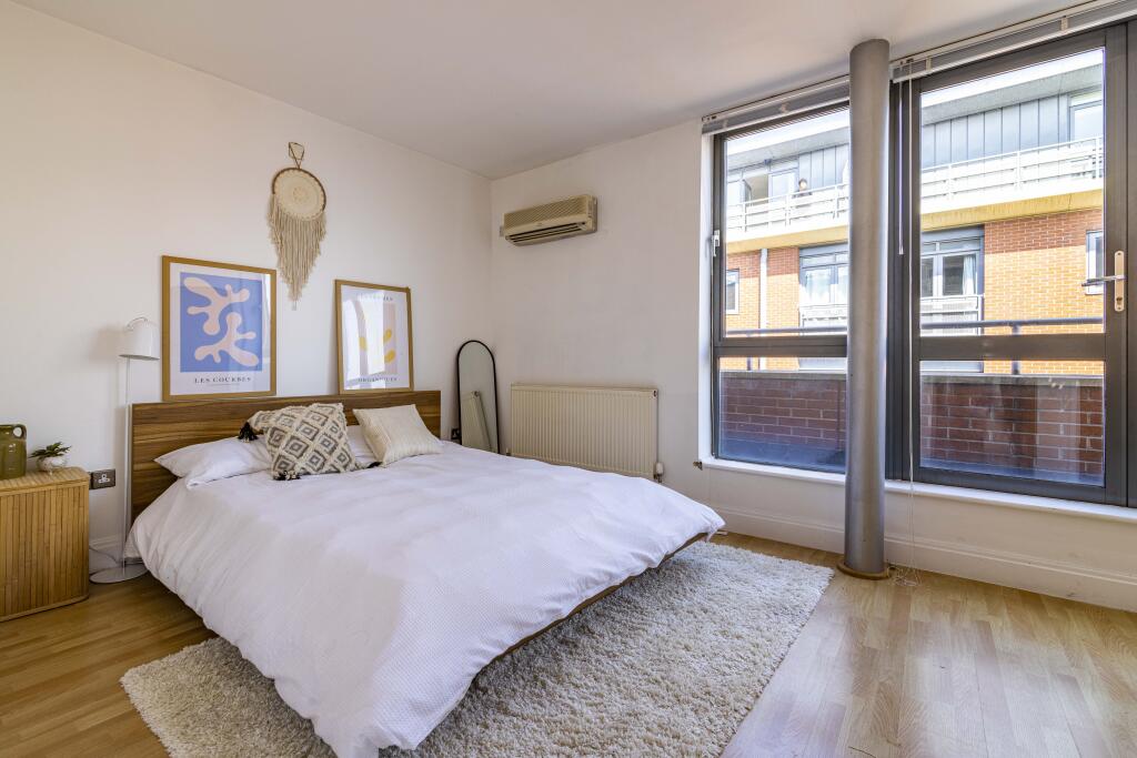 Flat17ThePoint-9