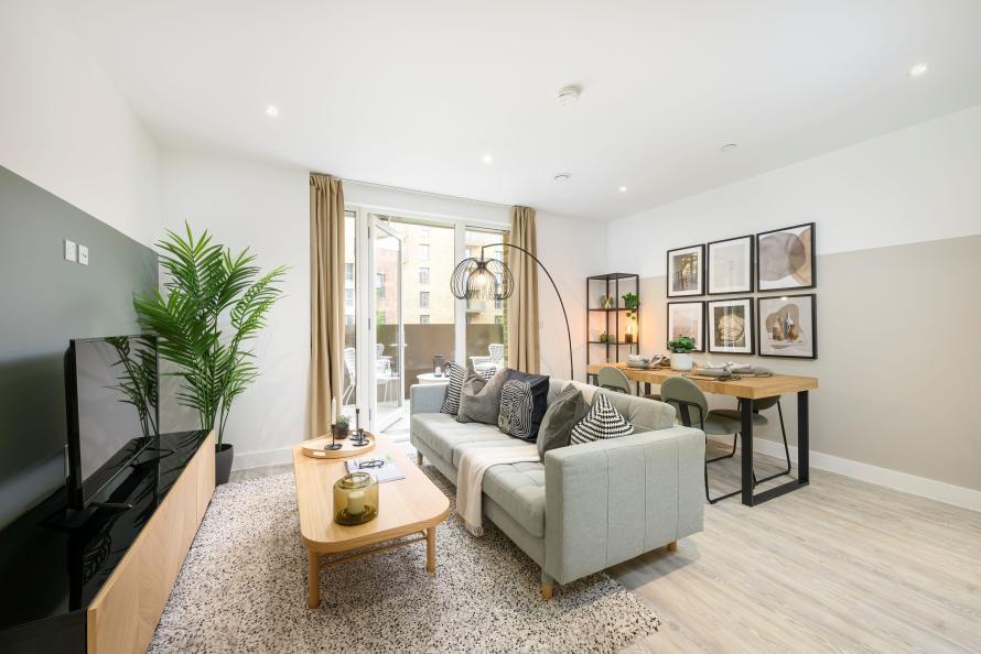 Lampton Parkside, 1 bedroom show home, living